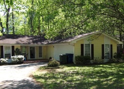 Pre-foreclosure Listing in CYPRESS HOLW GREENWOOD, SC 29649