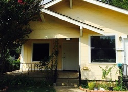 Pre-foreclosure in  NW 28TH ST Oklahoma City, OK 73106