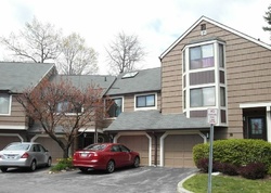 Pre-foreclosure Listing in TREETOP CIR NANUET, NY 10954