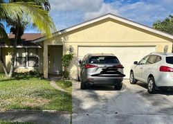 Pre-foreclosure in  MARBELLA RD N West Palm Beach, FL 33417