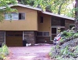 Pre-foreclosure Listing in ASHMEAD RD CHELTENHAM, PA 19012