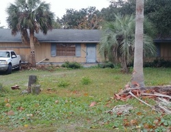 Pre-foreclosure in  HIGHLAND DR Fernandina Beach, FL 32034