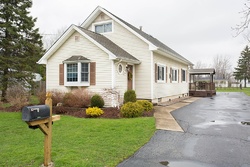Pre-foreclosure Listing in LEHIGH ST ORCHARD PARK, NY 14127