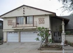 Pre-foreclosure Listing in MARSHALL LN TUSTIN, CA 92780