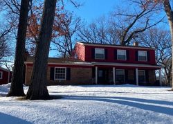  Hillcrest Dr, Crystal Lake IL