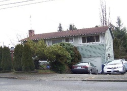 Pre-foreclosure in  SE 164TH ST Renton, WA 98058