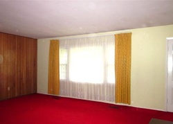 Pre-foreclosure in  GALTON LN Willingboro, NJ 08046