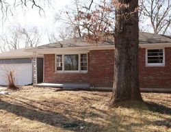 Pre-foreclosure in  HIGHWOOD CT Belleville, IL 62223