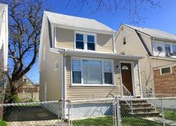 Pre-foreclosure in  130TH AVE Springfield Gardens, NY 11413