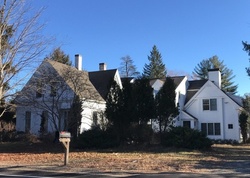 Pre-foreclosure in  RIVER ST Norwell, MA 02061