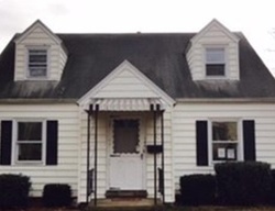 Pre-foreclosure in  STONYBROOK RD Stratford, CT 06614