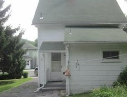 Pre-foreclosure Listing in DUPONT AVE NEWBURGH, NY 12550