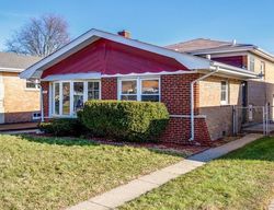 Pre-foreclosure in  PAXTON AVE Calumet City, IL 60409