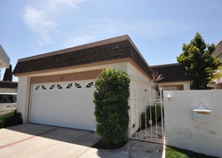 Pre-foreclosure in  QUEENS WREATH WAY Irvine, CA 92612