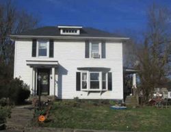 Pre-foreclosure in  W BROADWAY AVE Richmond, KY 40475