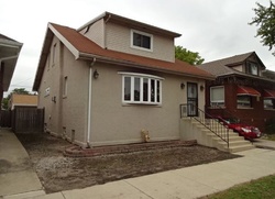 Pre-foreclosure in  S YALE AVE Chicago, IL 60620