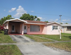 Pre-foreclosure in  NW 34TH ST Fort Lauderdale, FL 33309