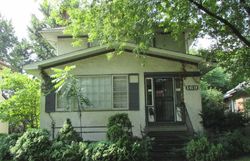 Pre-foreclosure in  GAGE RD Riverside, IL 60546
