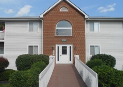 Pre-foreclosure in  CARNATION CT  Florence, KY 41042