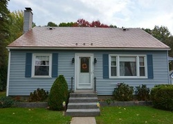 Pre-foreclosure Listing in FRANKLIN RD FITCHBURG, MA 01420