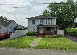 Pre-foreclosure in  BAXTER DR Norwalk, CT 06854