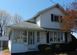 Pre-foreclosure Listing in OLD LIVERPOOL RD LIVERPOOL, NY 13088
