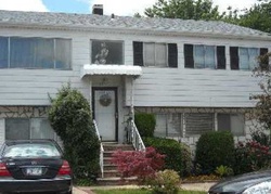 Pre-foreclosure in  WESTSIDE AVE Freeport, NY 11520