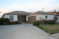 Pre-foreclosure Listing in BROMWICH ST PACOIMA, CA 91331