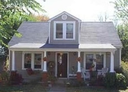 Pre-foreclosure in  LEAMON FORD RD Bardstown, KY 40004