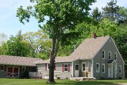 Pre-foreclosure in  GARDNER RD Hubbardston, MA 01452