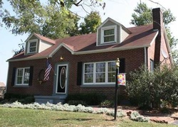 Pre-foreclosure Listing in PARKVIEW AVE BARDSTOWN, KY 40004