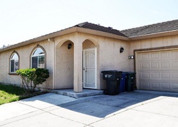 Pre-foreclosure in  DESI WAY Sacramento, CA 95824