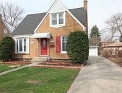 Pre-foreclosure Listing in S 15TH AVE BROADVIEW, IL 60155