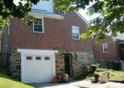 Pre-foreclosure in  DUNCAN AVE Lansdowne, PA 19050