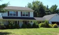 Pre-foreclosure in  PATTERSON DR Freehold, NJ 07728