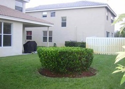 Pre-foreclosure in  SW 43RD CT Hollywood, FL 33027