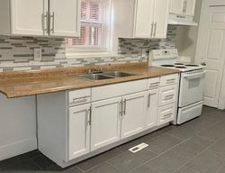 Pre-foreclosure in  HUNTINGTON ST New Haven, CT 06511