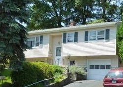 Pre-foreclosure Listing in PURCELL DR DANBURY, CT 06810