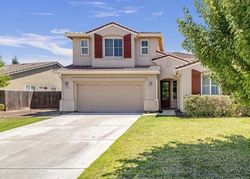 Pre-foreclosure Listing in SOLE VILLA LN MANTECA, CA 95337