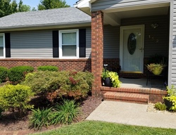 Pre-foreclosure in  CELESTE LN Madisonville, KY 42431