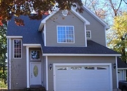 Pre-foreclosure Listing in MELROSE DR NEW HAVEN, CT 06513