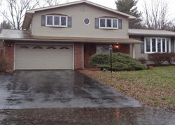 Pre-foreclosure in  CANDY LN Manlius, NY 13104