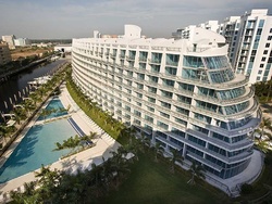 Pre-foreclosure in  NE 188TH ST  Miami, FL 33180