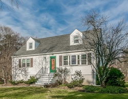 Pre-foreclosure in  SCOTT RD Greenwich, CT 06831