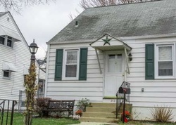 Pre-foreclosure Listing in MACKENZIE AVE PROSPECT PARK, PA 19076
