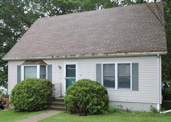 Pre-foreclosure Listing in JEFFERSON DR GROTON, CT 06340