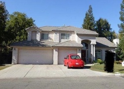 Pre-foreclosure in  N BARTON AVE Fresno, CA 93720