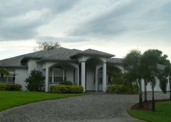 Pre-foreclosure in  SW 77TH AVE Fort Lauderdale, FL 33328