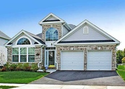  Honeysuckle Dr, Manahawkin NJ