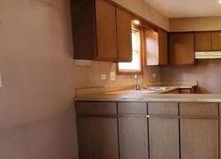 Pre-foreclosure in  GLENLAKE DR Carol Stream, IL 60188